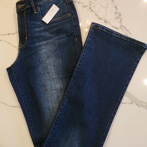 NWT Old Navy Curvey Profile Mid-Rise Classic Blue Denim Jeans 8 Long